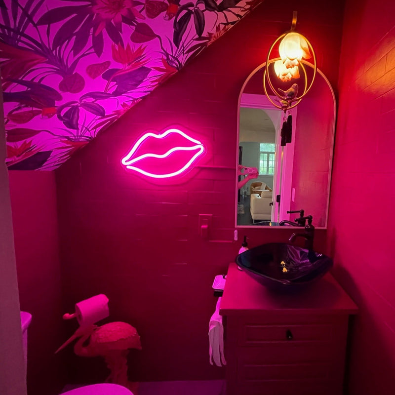 Mini Lips Neon Sign